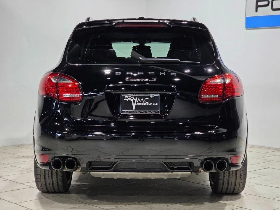 2014 Porsche 958 Cayenne - Image 9 of 12