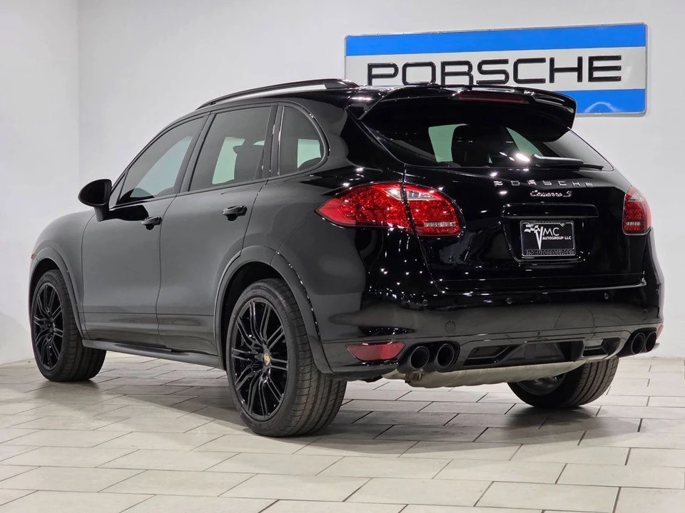 2014 Porsche 958 Cayenne - Image 8 of 12