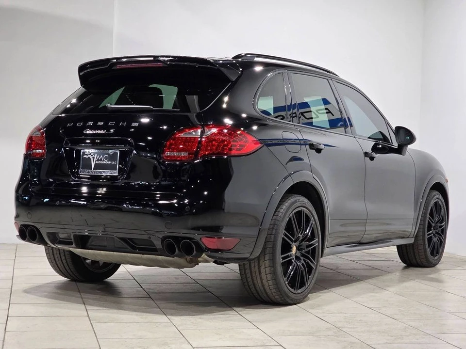 2014 Porsche 958 Cayenne - Image 10 of 12