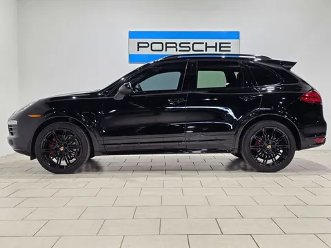 2014 Porsche Cayenne Sport Design Edition