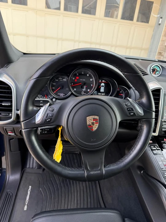 2014 Porsche 958 Cayenne - Image 7 of 10