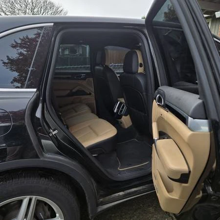 2014 Porsche 958 Cayenne - Image 14 of 21