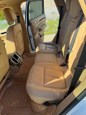 2014 Porsche 958 Cayenne - Image 7 of 14