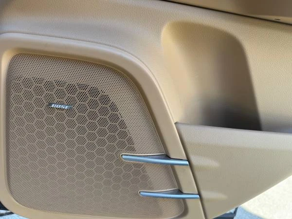 2014 Porsche 958 Cayenne - Image 8 of 14