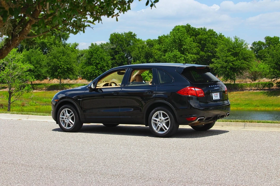 2014 Porsche Cayenne - Image 20 of 31