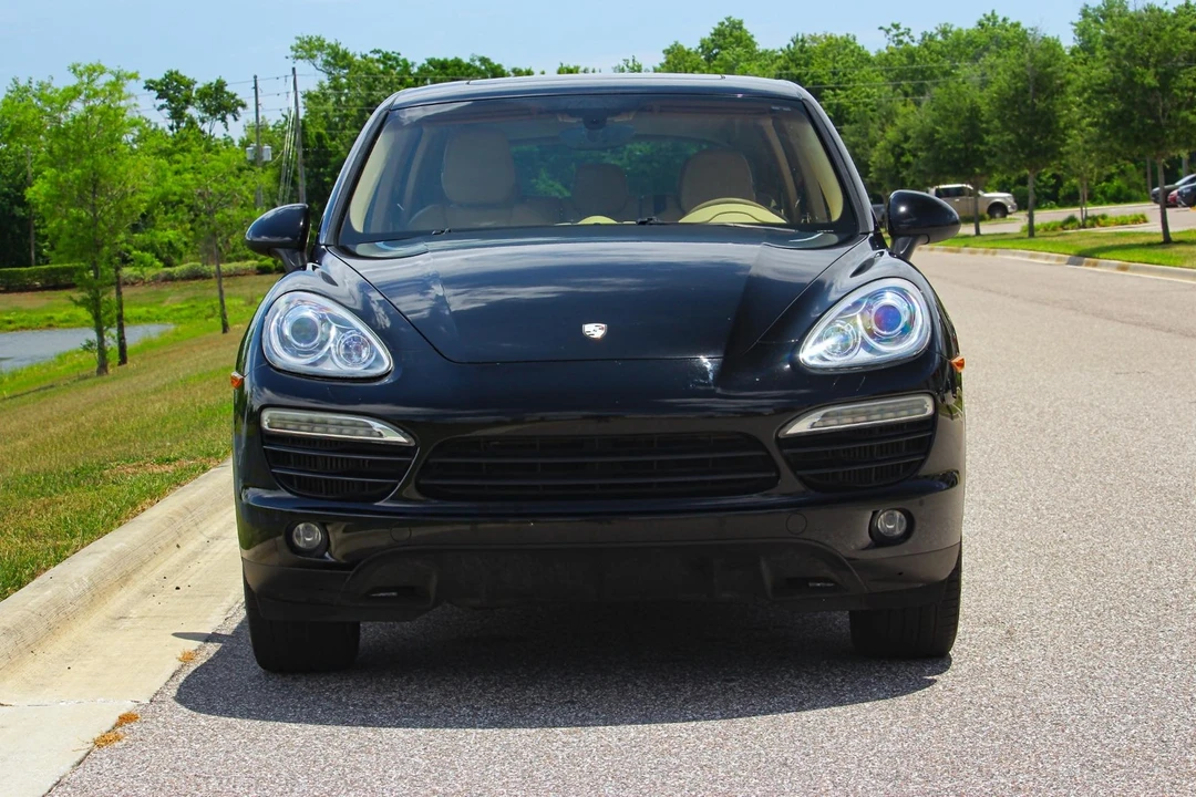 2014 Porsche Cayenne - Image 10 of 31
