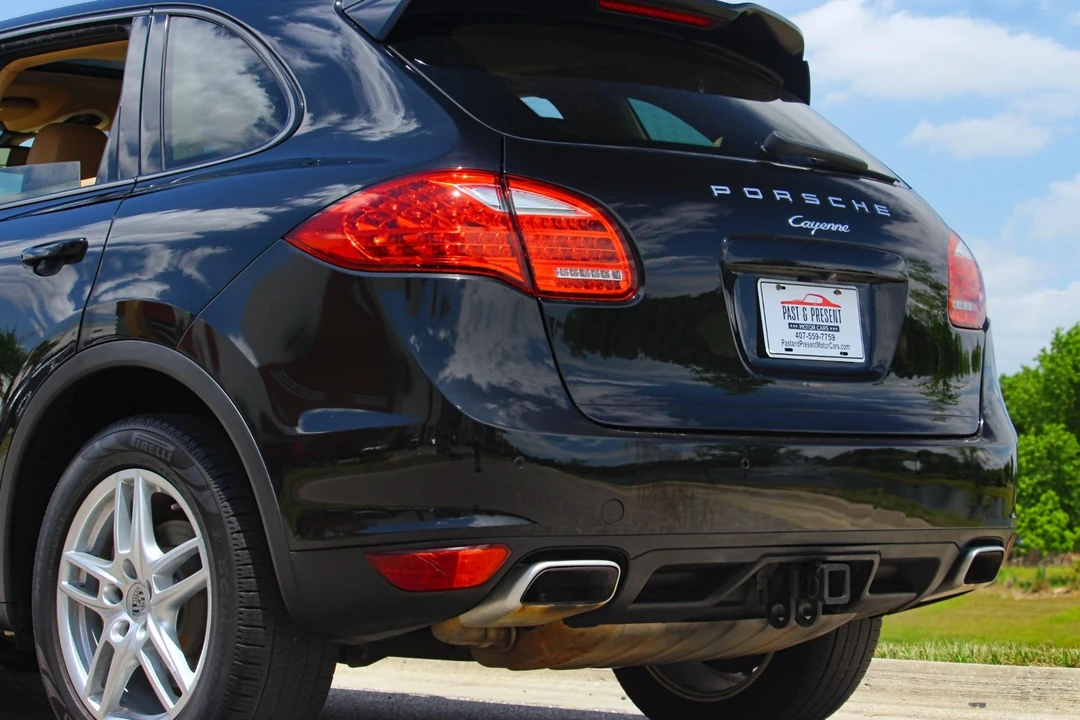 2014 Porsche Cayenne - Image 27 of 31