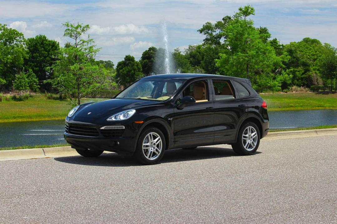 2014 Porsche Cayenne - Image 18 of 31
