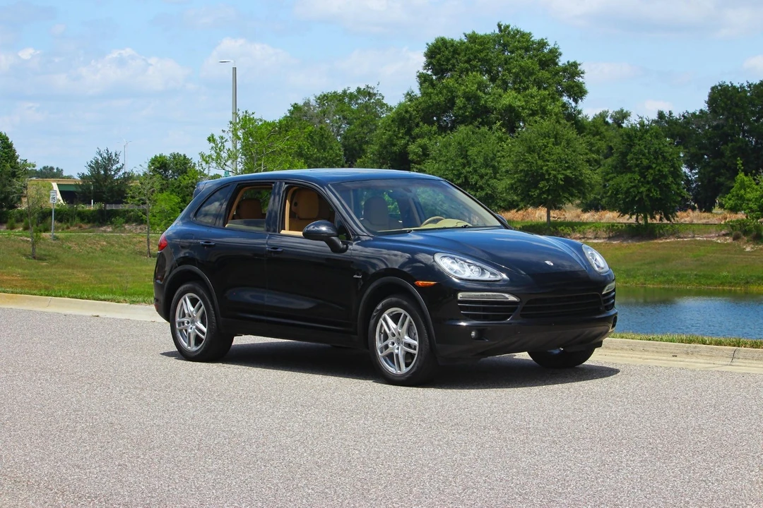 2014 Porsche Cayenne - Image 9 of 31
