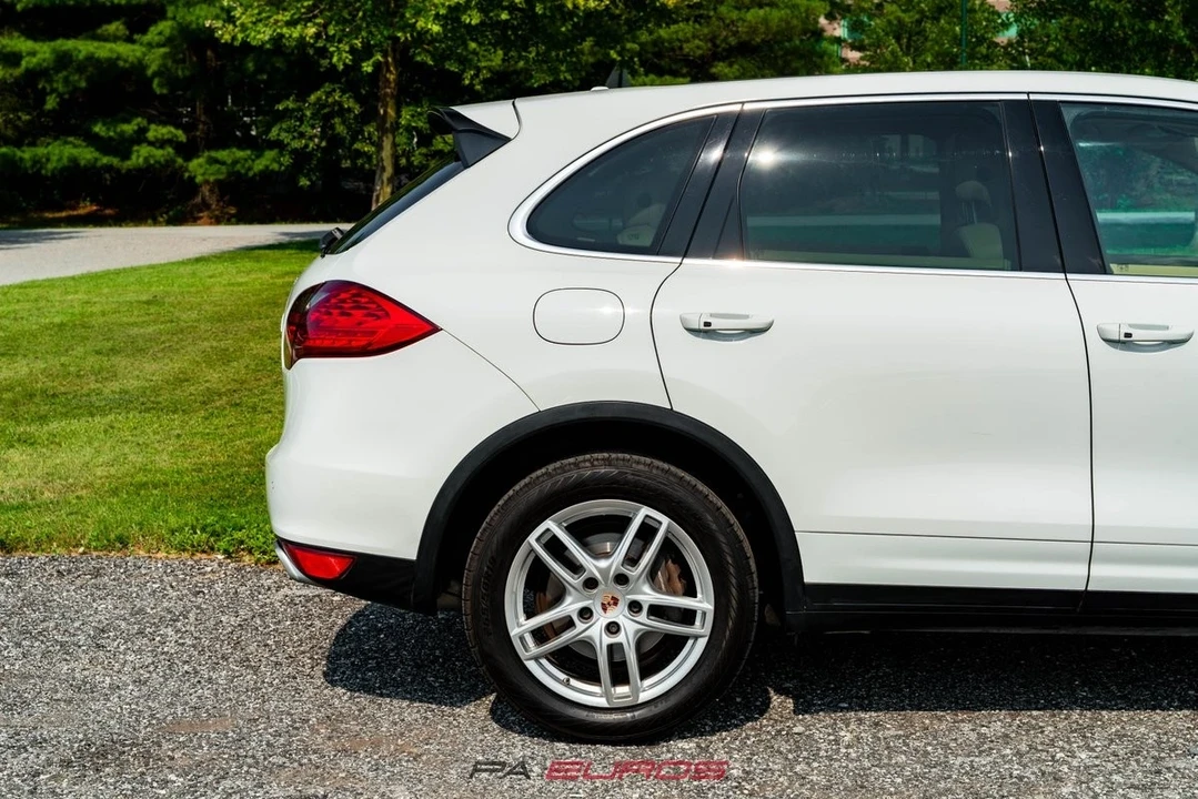 2014 Porsche 958 Cayenne Diesel - Image 9 of 21