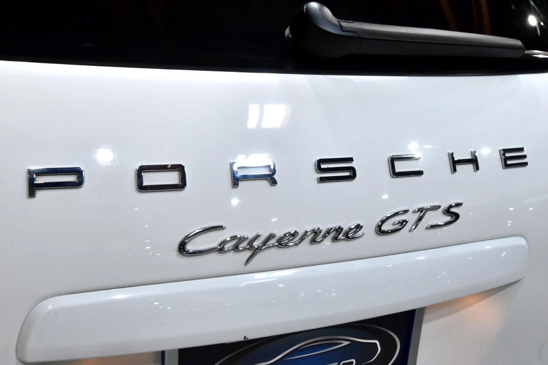 2014 Porsche 958 Cayenne GTS - Image 7 of 12