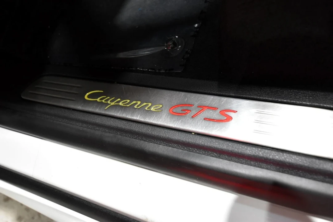 2014 Porsche 958 Cayenne GTS - Image 13 of 21