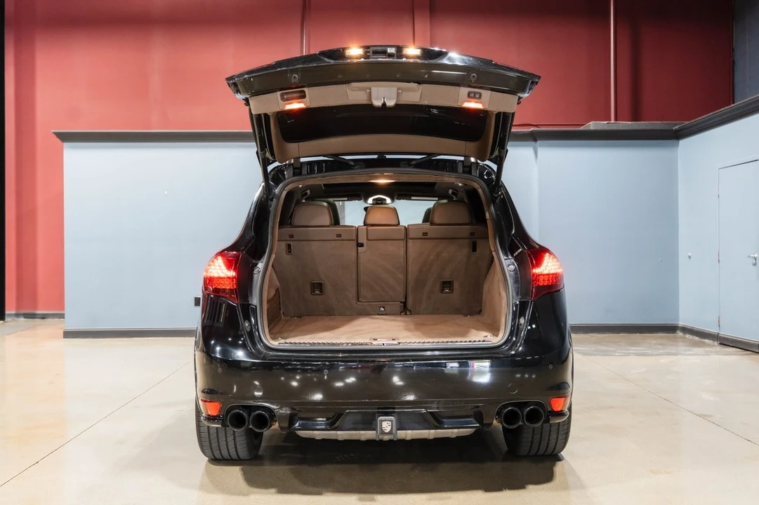 2014 Porsche 958 Cayenne GTS - Image 19 of 31