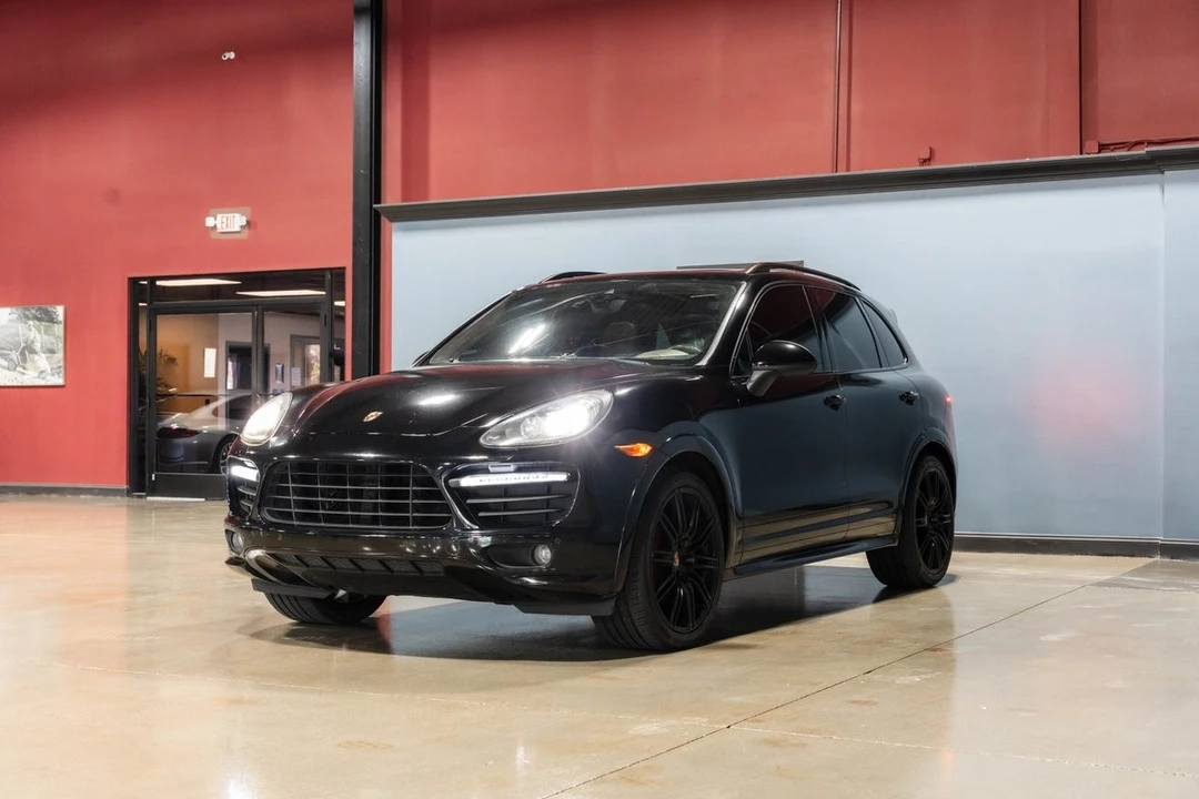 2014 Porsche 958 Cayenne GTS - Image 4 of 31
