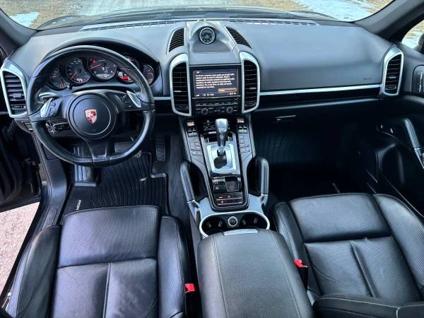 2014 Porsche 958 Cayenne - Image 10 of 19