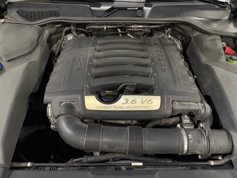 2014 Porsche 958 Cayenne - Image 9 of 20