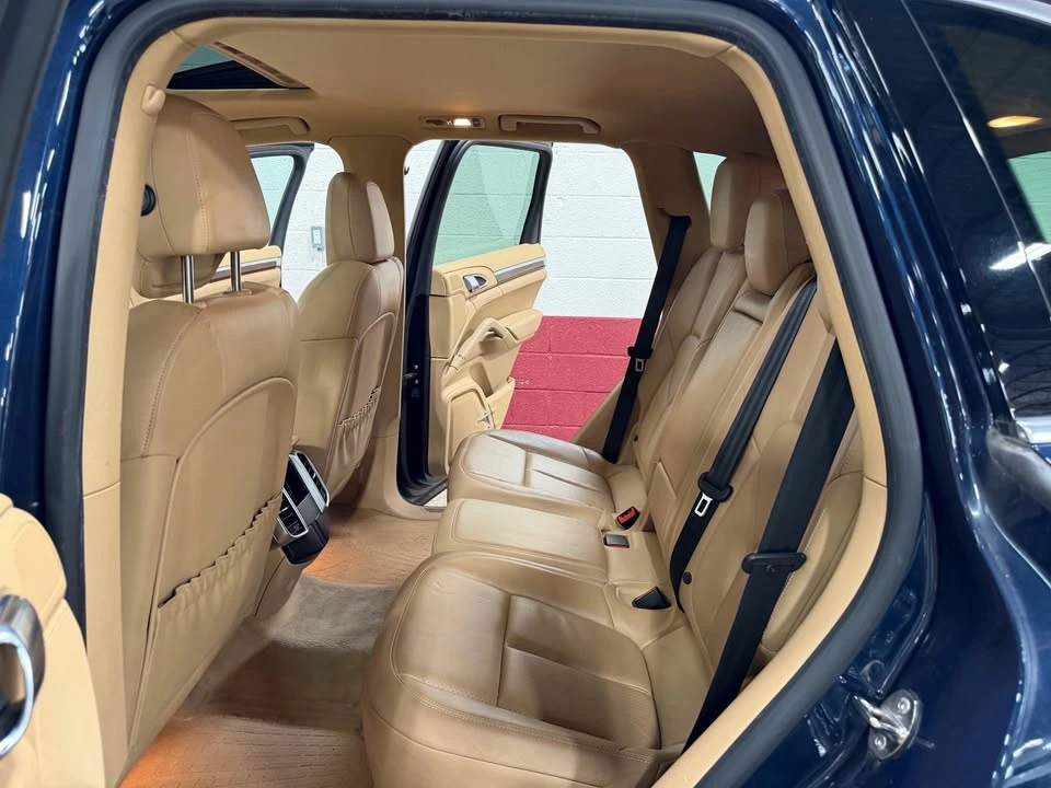 2014 Porsche 958 Cayenne - Image 12 of 20