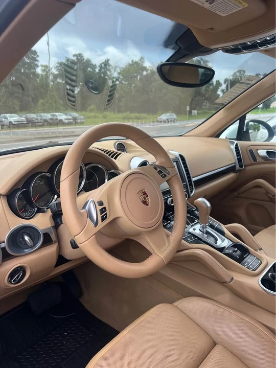 2014 Porsche 958 Cayenne - Image 5 of 10