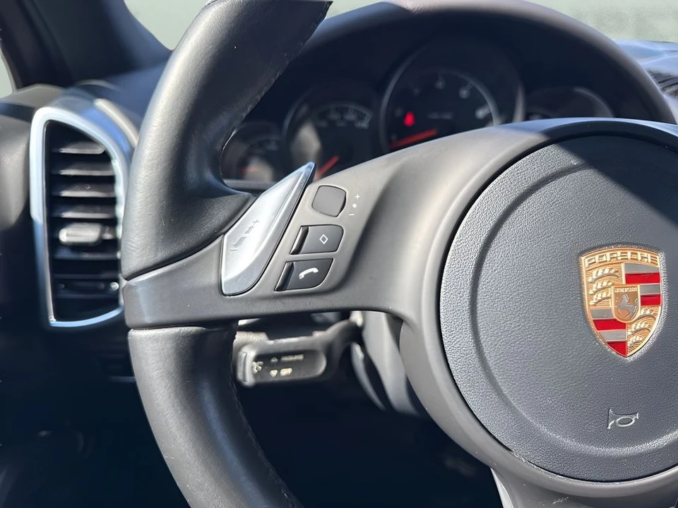 2014 Porsche 958 Cayenne - Image 16 of 21