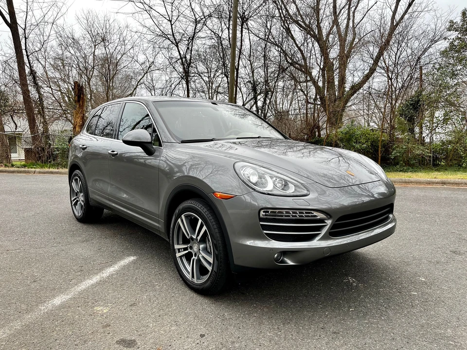 2014 Porsche 958 Cayenne - Image 5 of 9