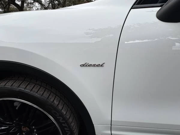 2014 Porsche 958 Cayenne Diesel - Image 10 of 20
