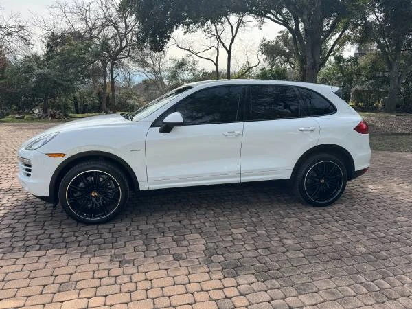 2014 Porsche 958 Cayenne Diesel - Image 17 of 20