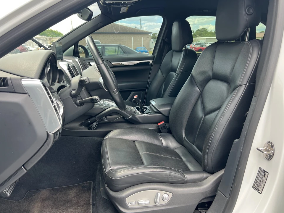 2014 Porsche 958 Cayenne Diesel - Image 11 of 12