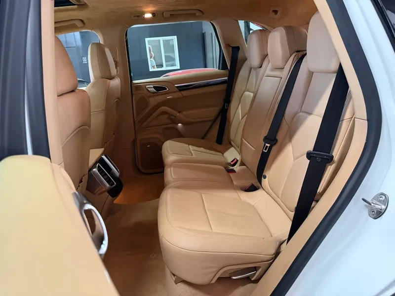 2014 Porsche 958 Cayenne Diesel - Image 15 of 18