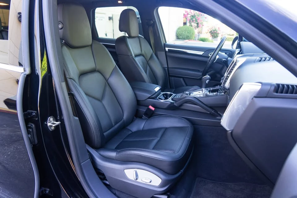 2014 Porsche 958 Cayenne Diesel - Image 14 of 17