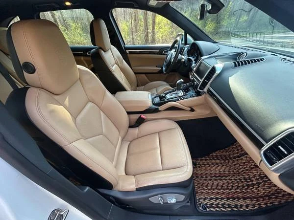 2014 Porsche 958 Cayenne Diesel - Image 12 of 18