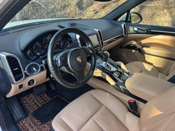 2014 Porsche 958 Cayenne Diesel - Image 8 of 18