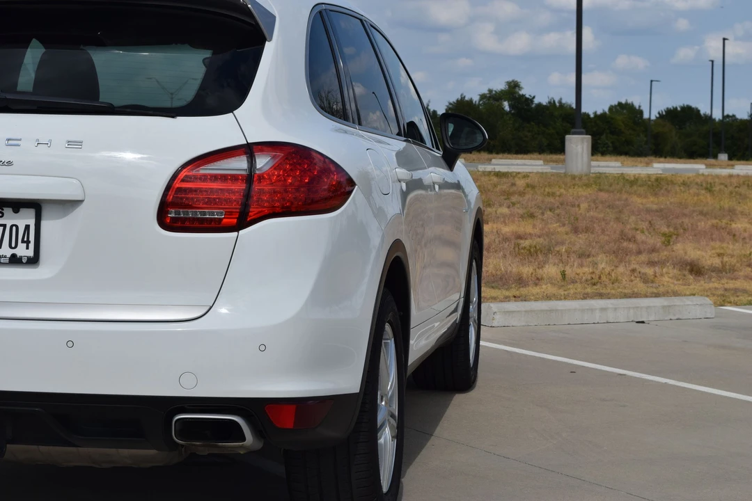 2014 Porsche 958 Cayenne Diesel - Image 8 of 22