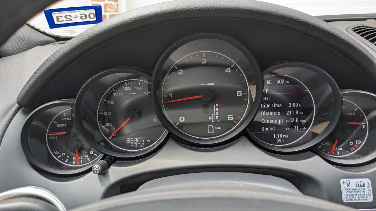 2014 Porsche 958 Cayenne Diesel - Image 20 of 22