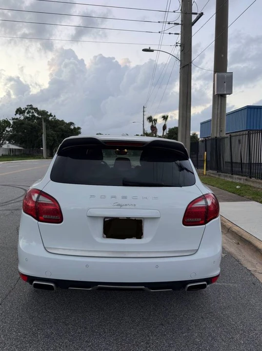 2014 Porsche 958 Cayenne Diesel - Image 6 of 19