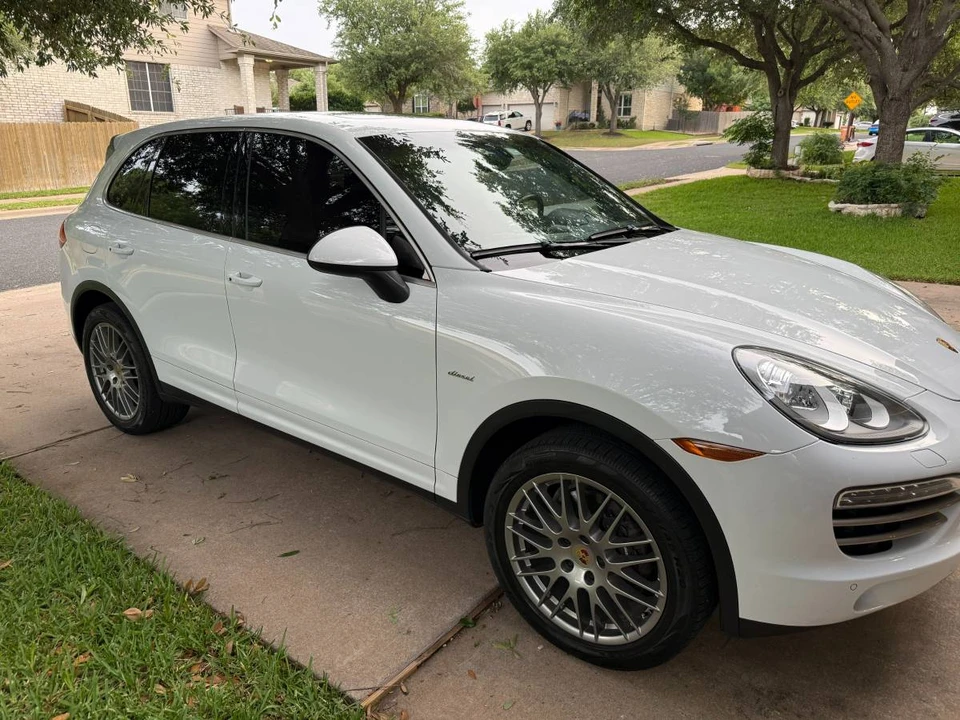 2014 Porsche 958 Cayenne Diesel - Image 4 of 18