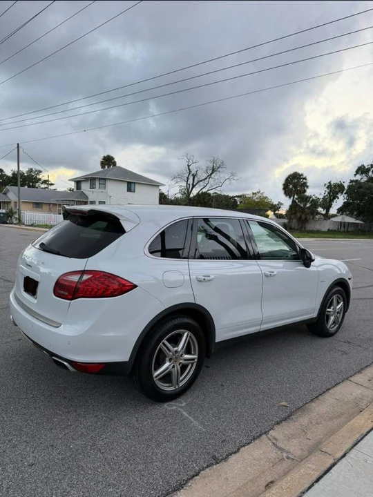 2014 Porsche 958 Cayenne Diesel - Image 4 of 19
