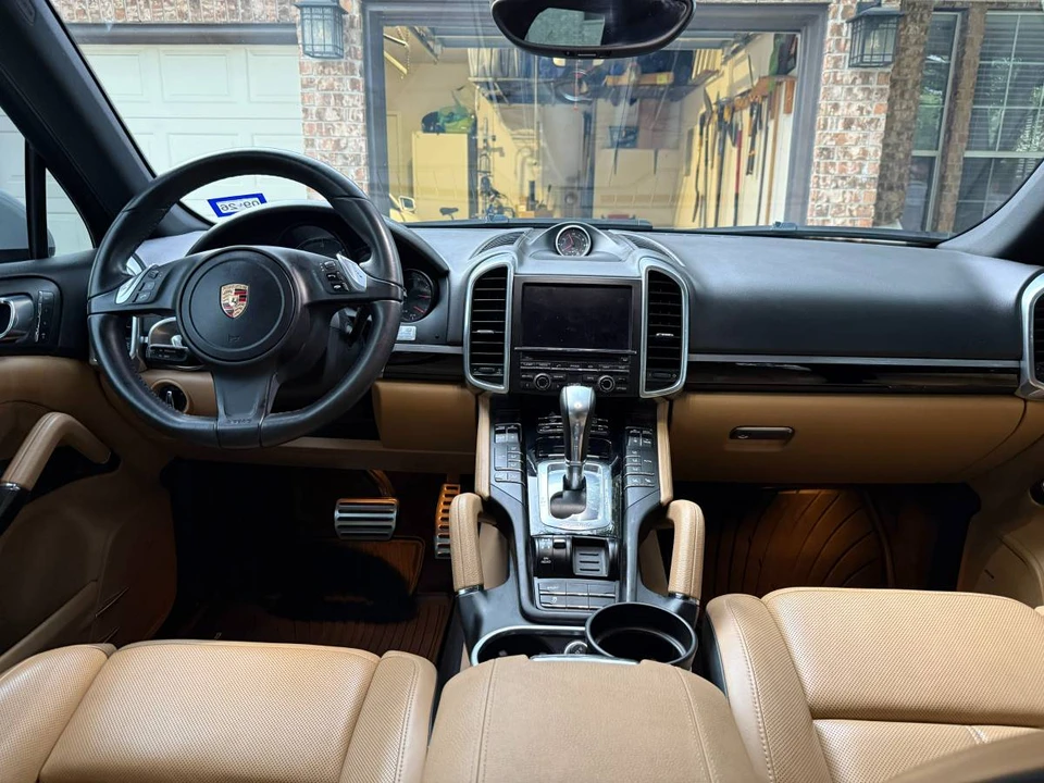 2014 Porsche 958 Cayenne Diesel - Image 6 of 18