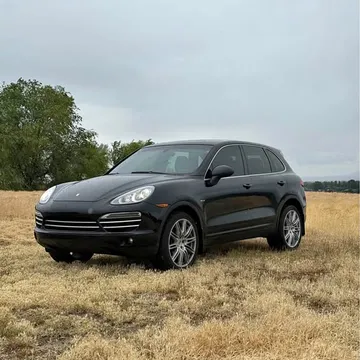 2014 Porsche Cayenne Diesel Platinum Edition Sport Utility 4D
