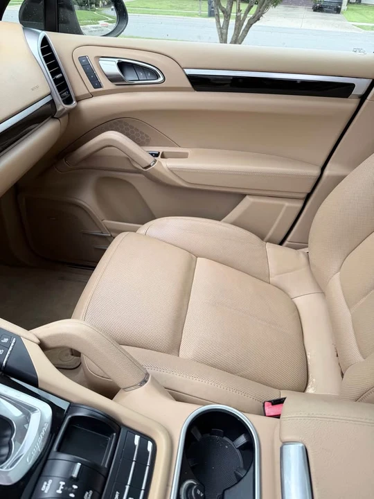 2014 Porsche 958 Cayenne Diesel - Image 15 of 20