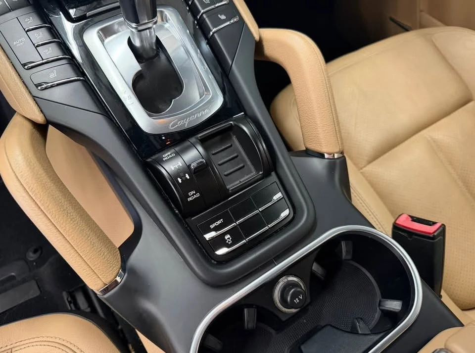 2014 Porsche 958 Cayenne Diesel - Image 12 of 20