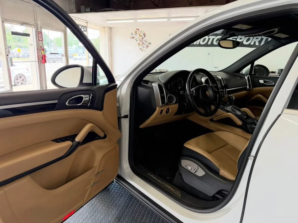 2014 Porsche 958 Cayenne Diesel - Image 5 of 20