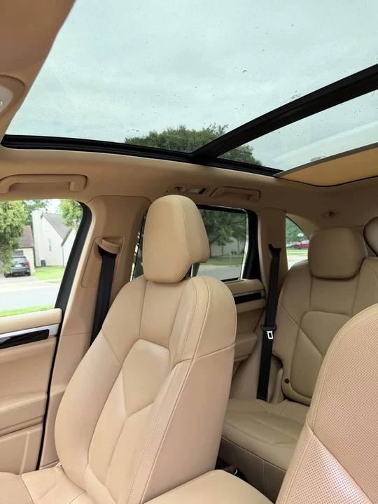 2014 Porsche 958 Cayenne Diesel - Image 3 of 7