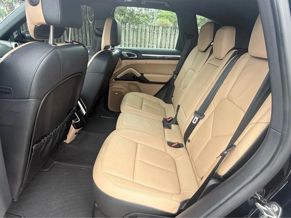 2014 Porsche 958 Cayenne Diesel - Image 13 of 15