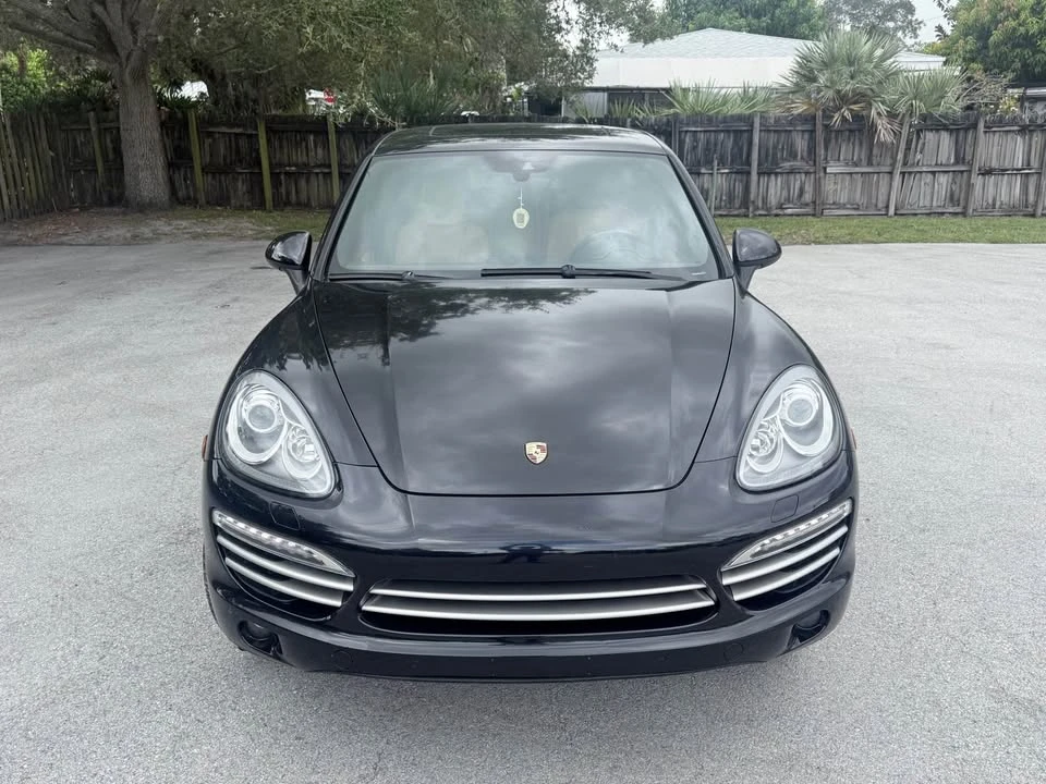 2014 Porsche 958 Cayenne Diesel - Image 2 of 15