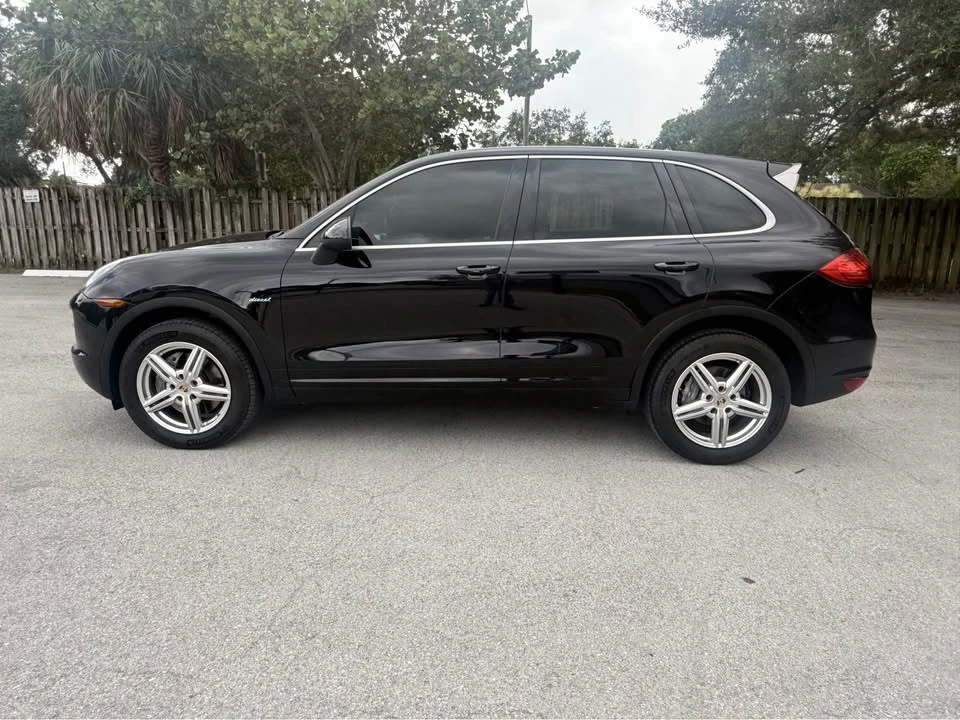 2014 Porsche 958 Cayenne Diesel - Image 9 of 15