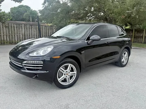 2014 Porsche Cayenne Diesel Platinum Edition Sport Utility 4D