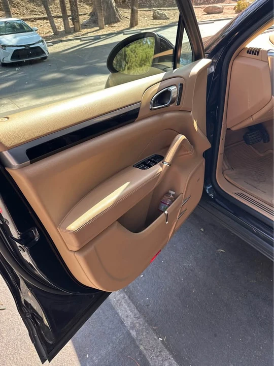 2014 Porsche 958 Cayenne Diesel - Image 7 of 16