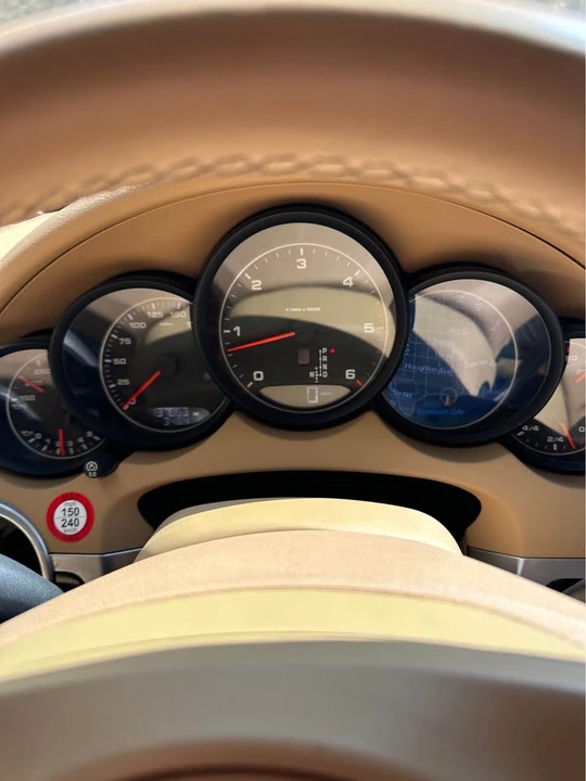2014 Porsche 958 Cayenne Diesel - Image 10 of 16