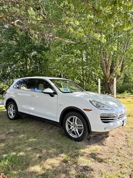 2014 Porsche Cayenne Diesel Platinum Edition Sport Utility 4D