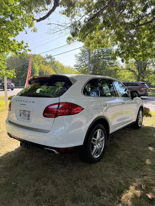 2014 Porsche 958 Cayenne Diesel - Image 11 of 18
